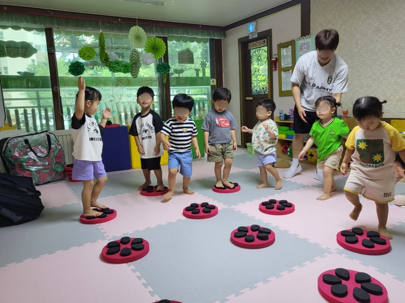 체육활동(중심 잡아요)